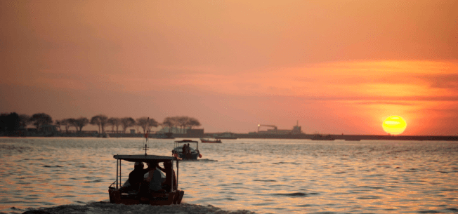 Sun setting beyond the sea 